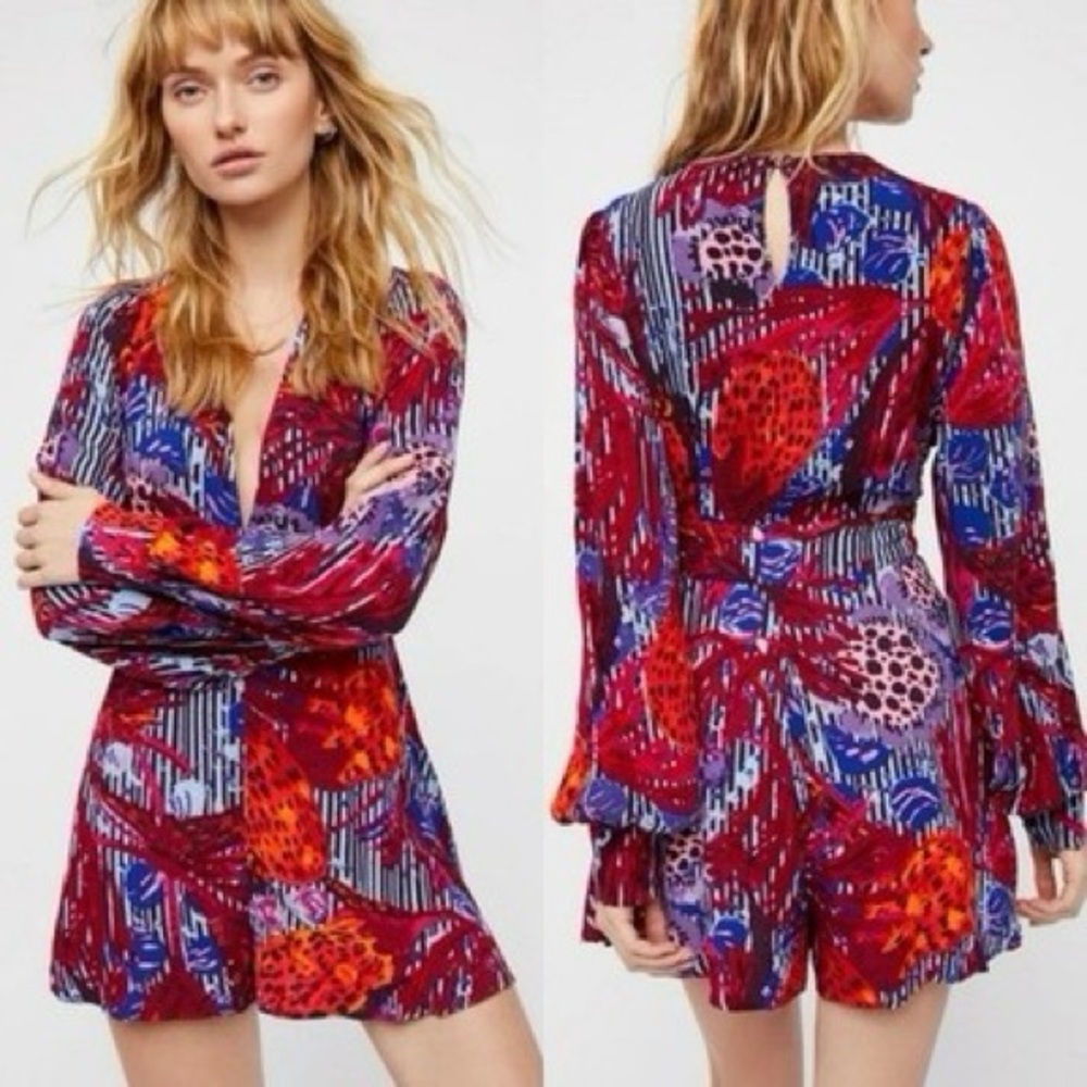 FREE PEOPLE AUDREY LONG SLEEVE V-NECK ROMPER
